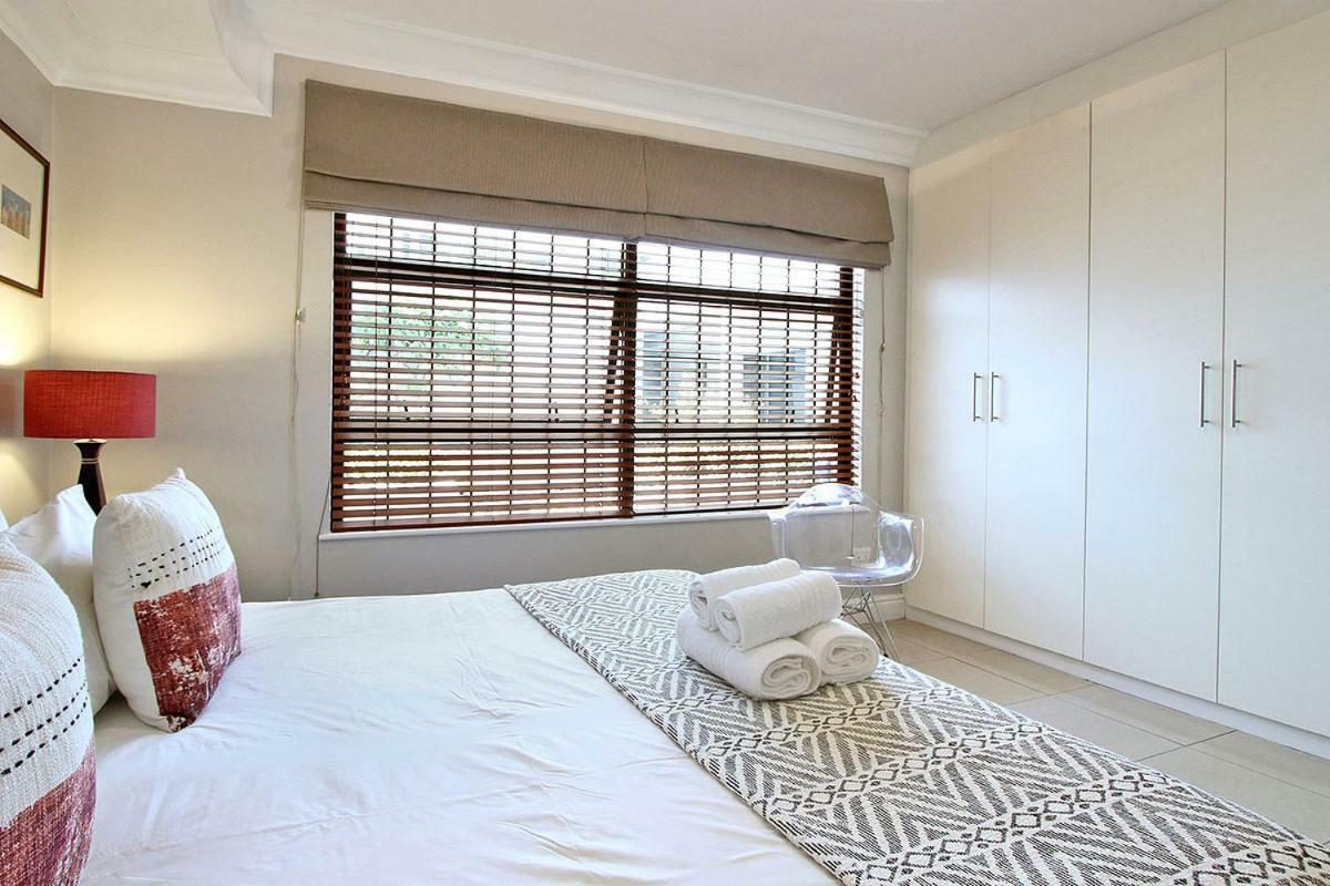 Hill House 1 Bedroom ケープタウン エクステリア 写真